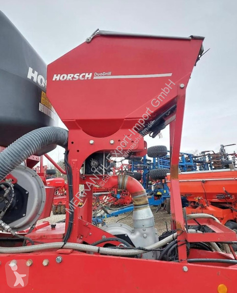 Horsch  Focus 6 TD mit DuoDrill seeder