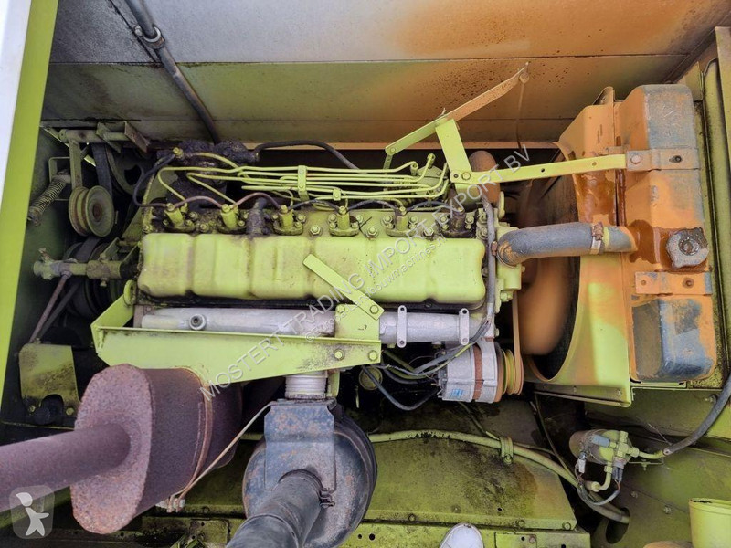 Moisson Claas Dominator 68s Claas Dominator 68S...