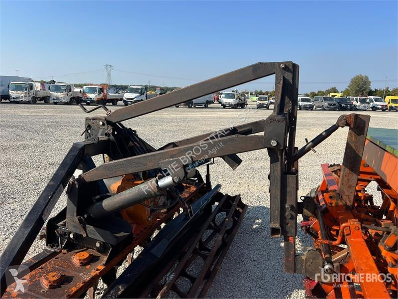 Semoir  w/ Harrow Seeder