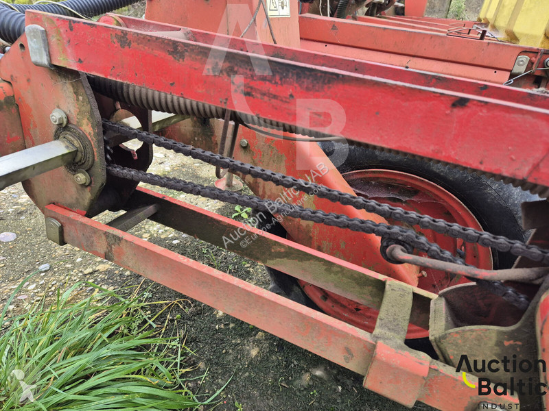 Sembradora Kverneland MX6