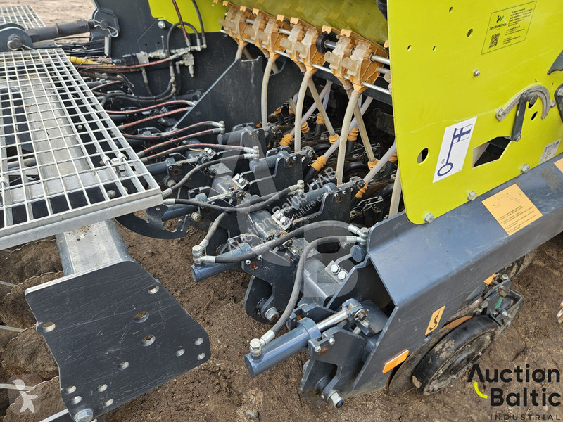 D400 Plus seeder