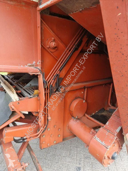 Skörd Laverda 3500 Laverda 3500 Combine 115HP...