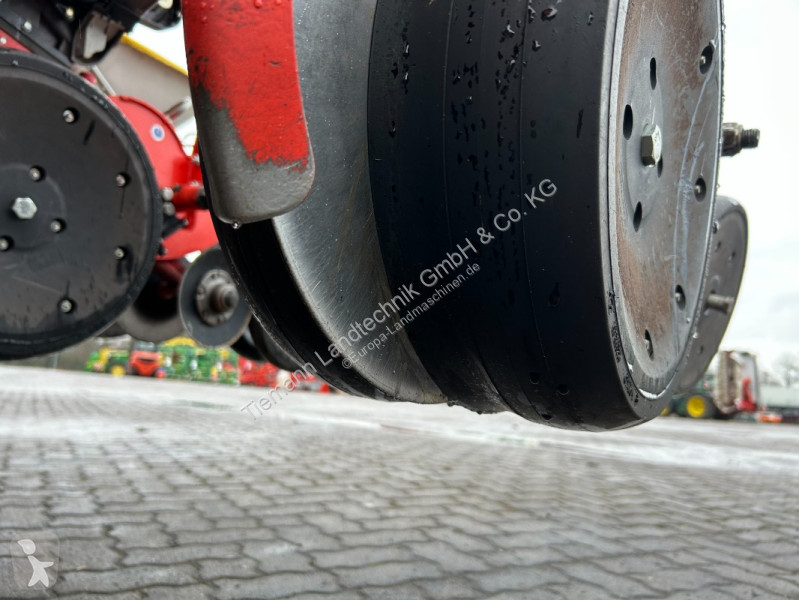 Kuhn  MAXIMA 3 RT E seeder