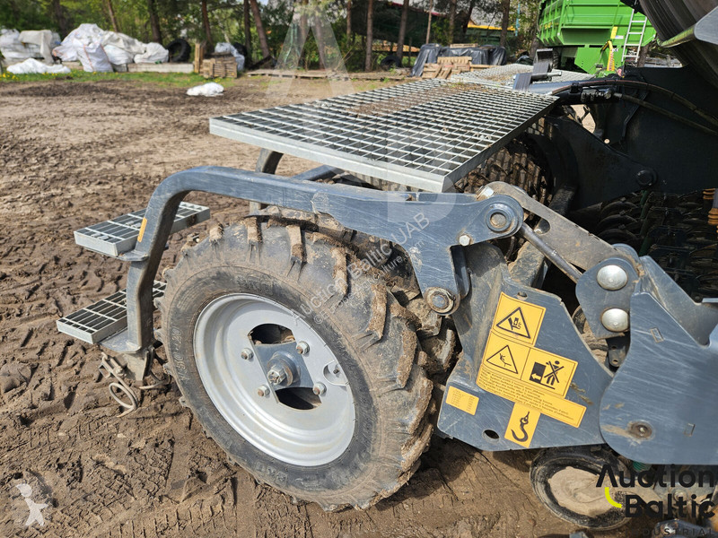 D400 Plus seeder