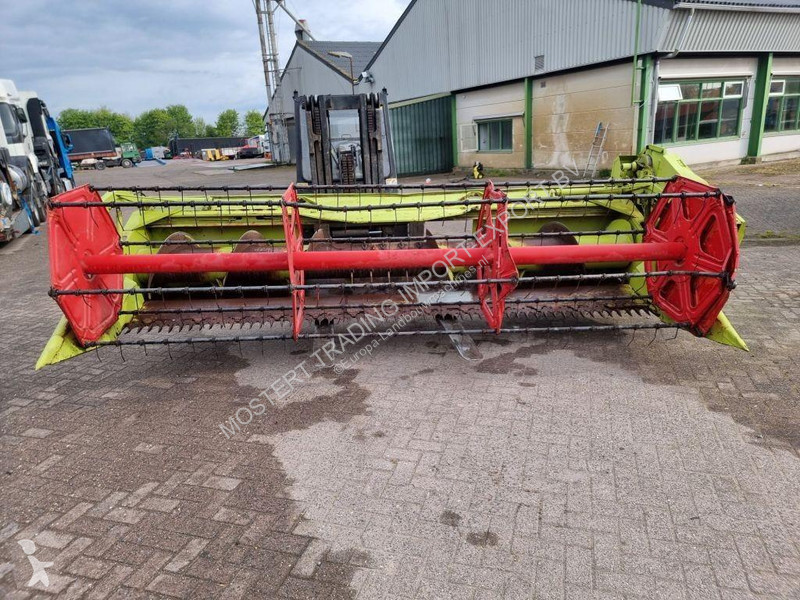 Moisson Claas Dominator 68s Claas Dominator 68S...