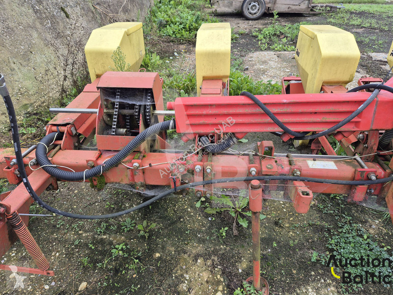 Sembradora Kverneland MX6