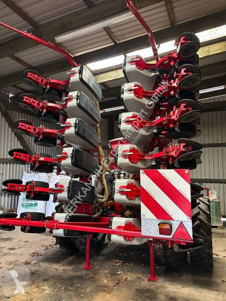 Semoir Horsch Maestro 12.45 CC