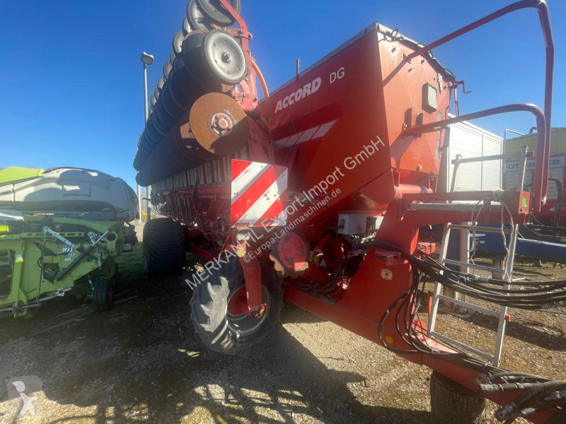 Sembradora Kverneland DG 1200