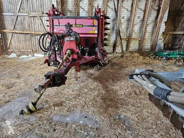 Zaaimachine Väderstad RD 600 P Drille