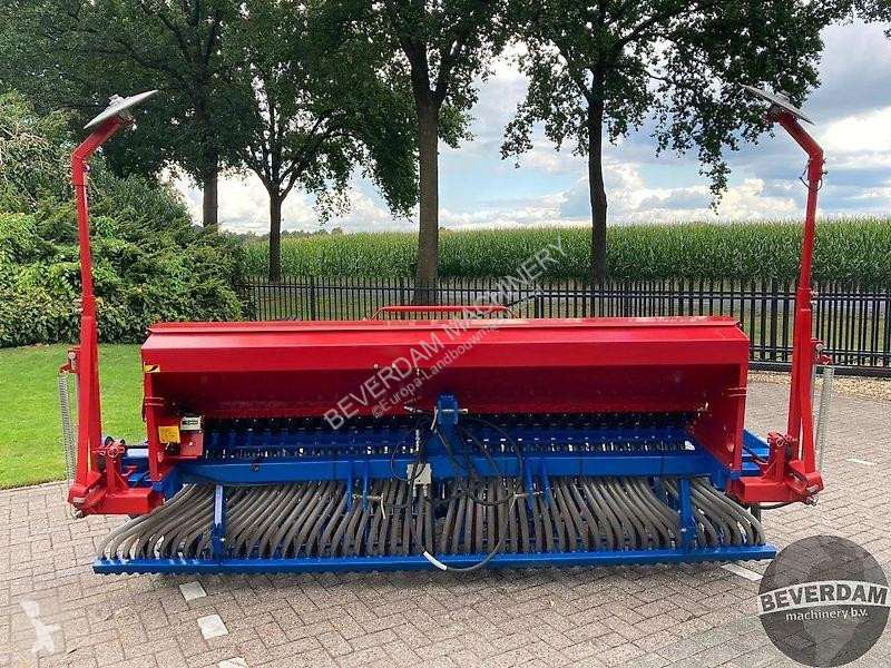 Seminatrice Kongskilde Demeter Classic CS3000