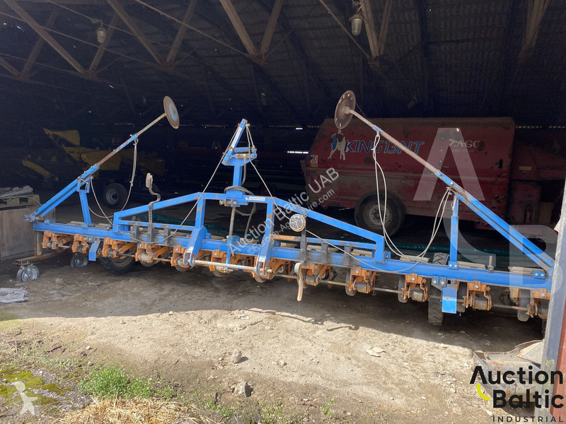 UD2012 seeder