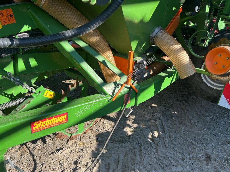 Amazone  EDX 9000-TC seeder