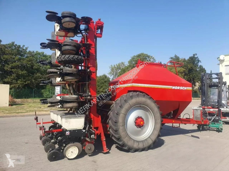 Horsch  Maistro 12 RC seeder
