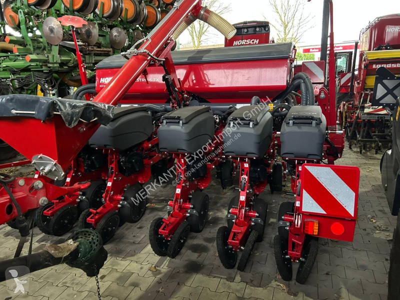 Horsch  Maestro 6 TX  seeder