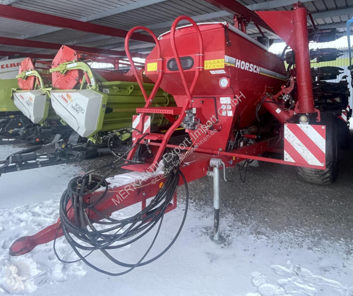 Horsch  Maestro 12.45 CC seeder