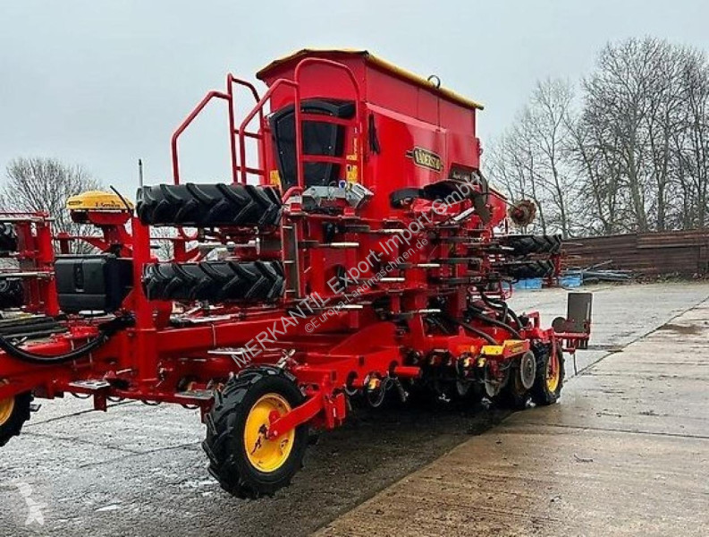 Semoir Väderstad  Rapid A400S mit BioDrill 360