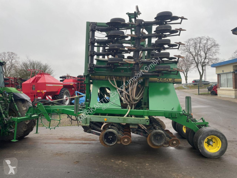 Såningsmaskin John Deere  750A 6m inkl....