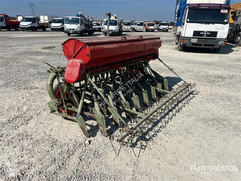 Semoir  CH250 Seeder