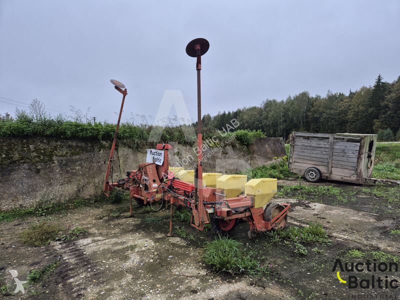 Sembradora Kverneland MX6