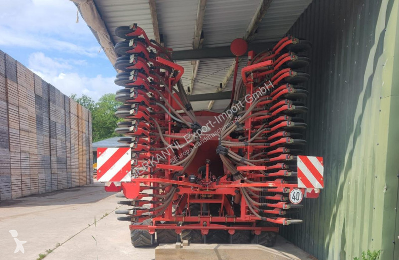 Sembradora Kverneland  U Drill 6000