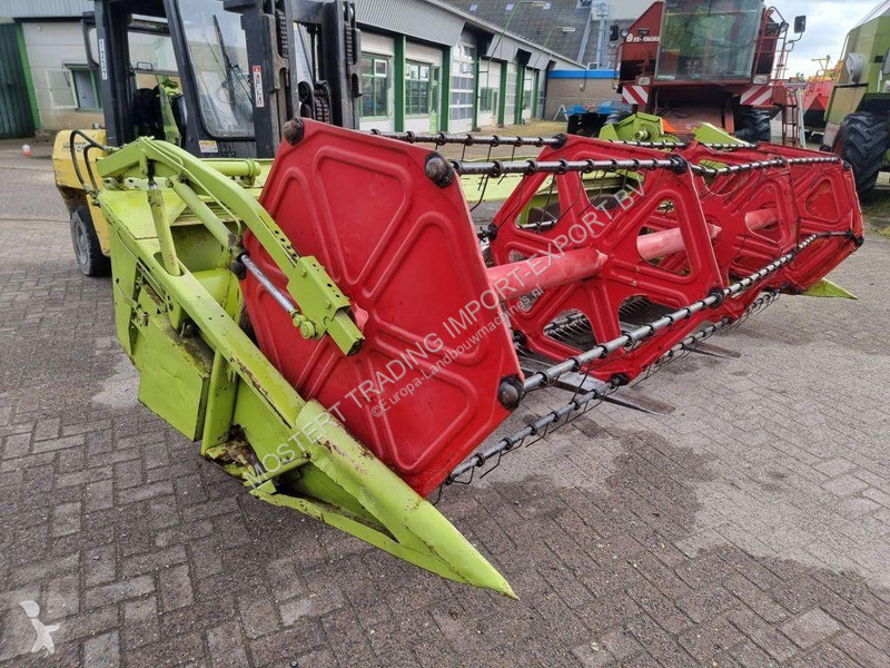Moisson Claas Dominator 68s Claas Dominator 68S...