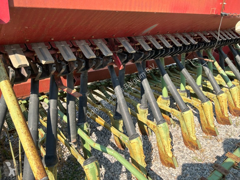 Seeder