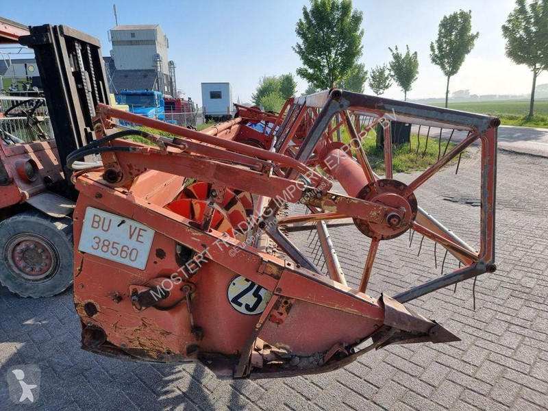 Laverda 3500 Laverda 3500 Combine Harvester...
