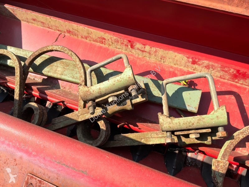 Seeder