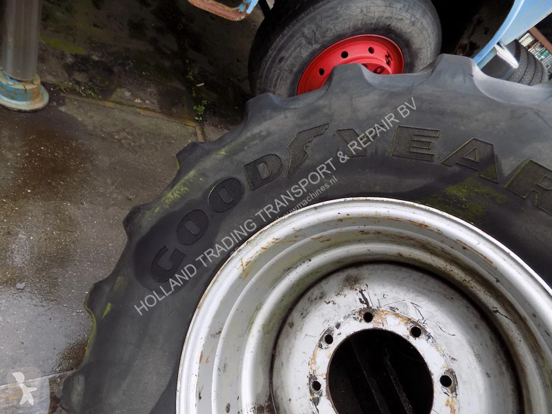 Secí stroj good year banden met velg 540/65 R 24
