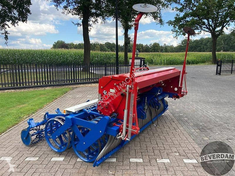 Seminatrice Kongskilde Demeter Classic CS3000