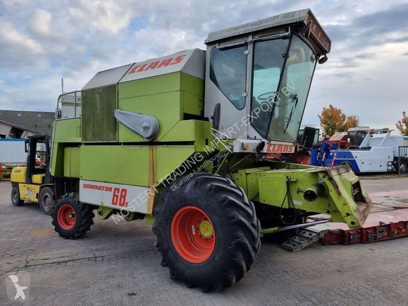 Moisson Claas Dominator 68s Claas Dominator 68S...
