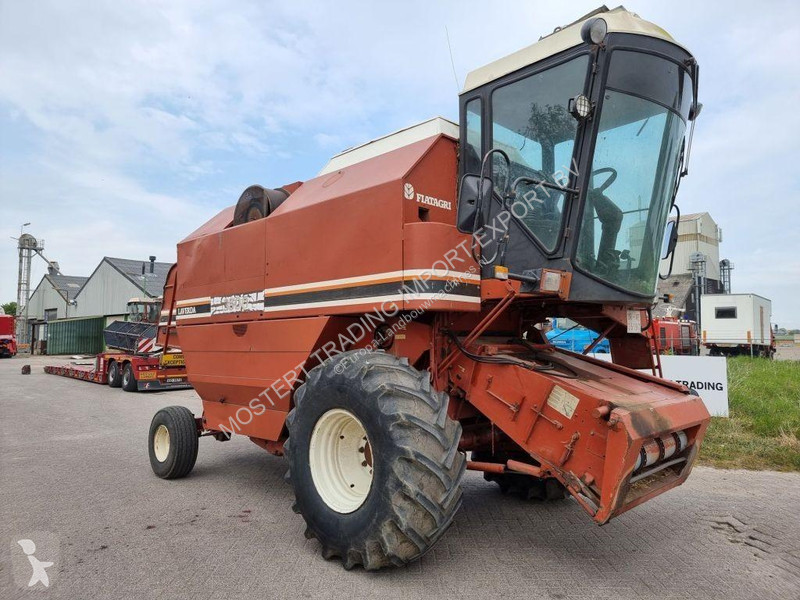 Skörd Laverda 3500 Laverda 3500 Combine 115HP...