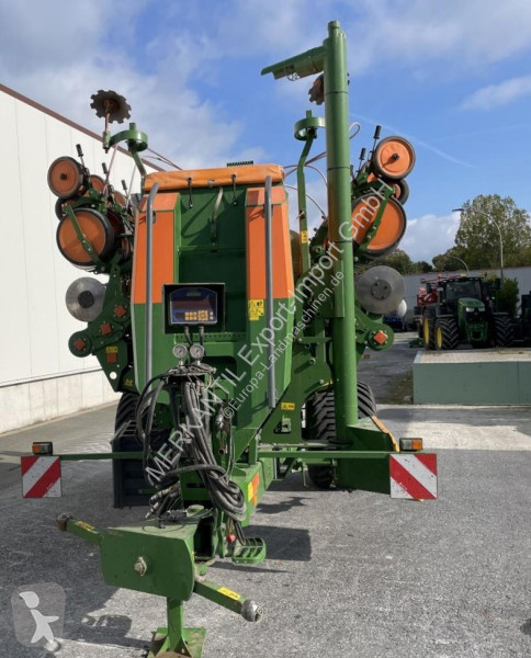 Amazone  EDX 6000 TC seeder