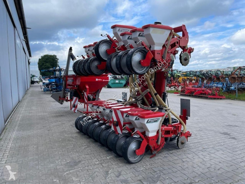Kverneland  OPTIMA 6,00 M PH seeder