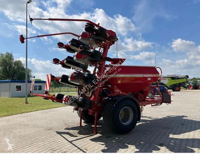 Horsch  Maestro 8.75 CC seeder