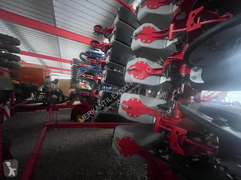 Horsch  Maestro 12.45 CC seeder