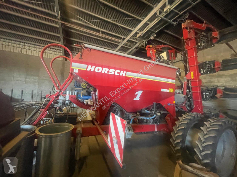 Horsch  Maistro 8 CC Precision Planting seeder