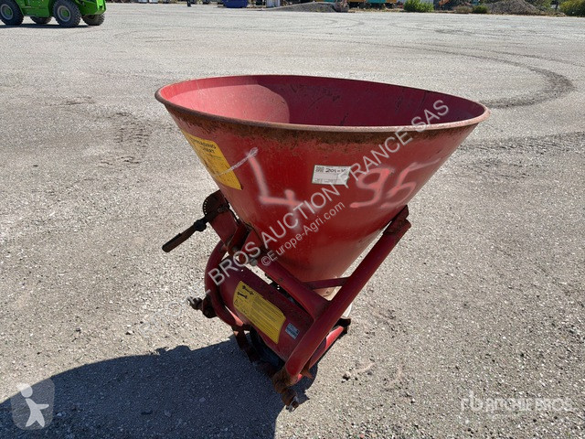 Pulverización Cosmo  500 Spreader P
