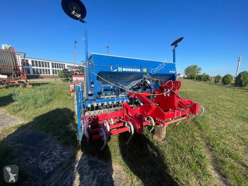 Semoir Nordsten  NS 3030