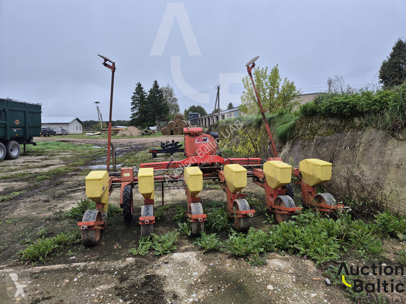Sembradora Kverneland MX6
