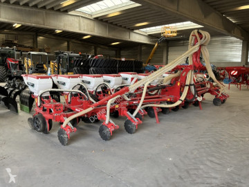 Kverneland precision seed drill