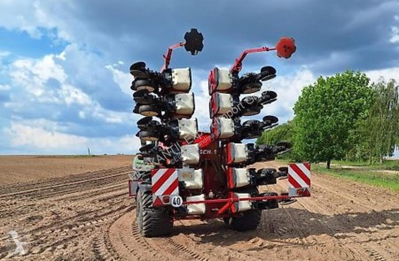 Secí stroj Horsch  Maistro 8CC 12 reihig, 3970ha