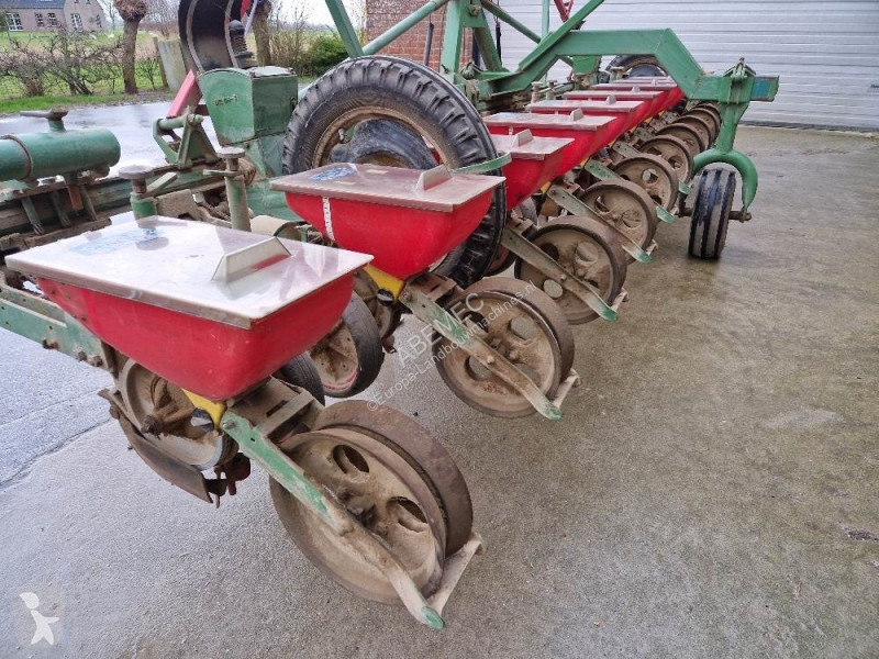 Semoir Vicon monozentra bietenzaaier 12 rijen