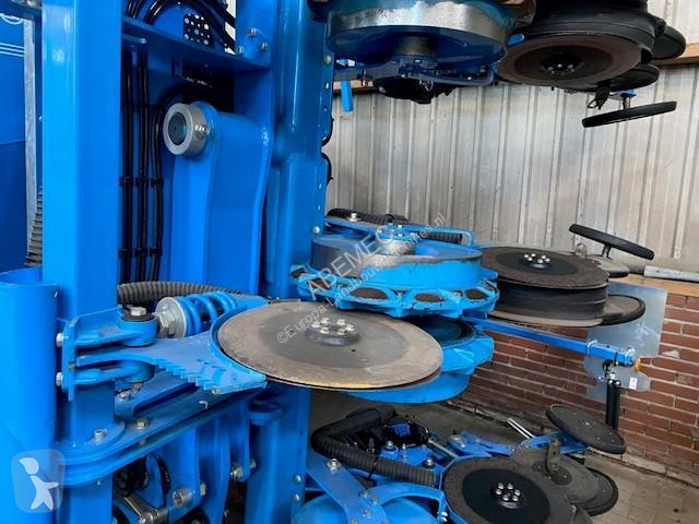 Lemken Azurit 9 + Solitair 23 seeder