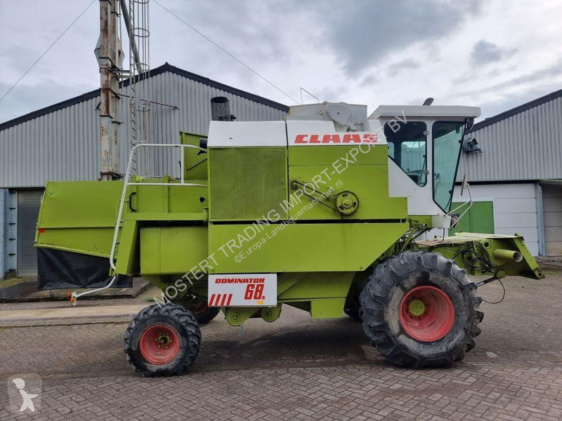 Moisson Claas Dominator 68s Claas Dominator 68S...