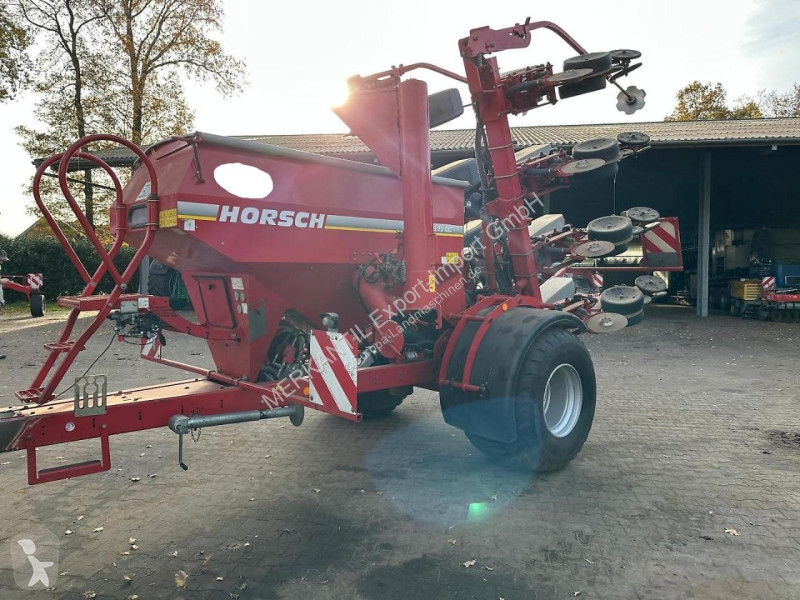 Horsch  Maestro 8.75 CC seeder