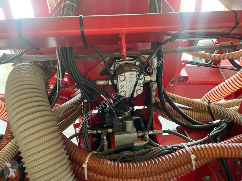 Kverneland  Optima HD E-Drive 8 Reihen  seeder