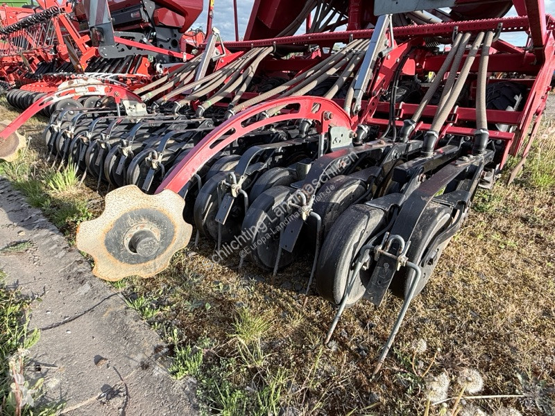 Horsch  Express 3 TD seeder