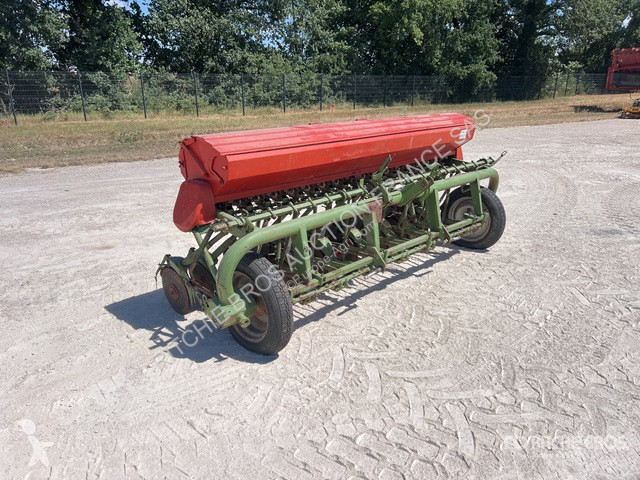 Seeder