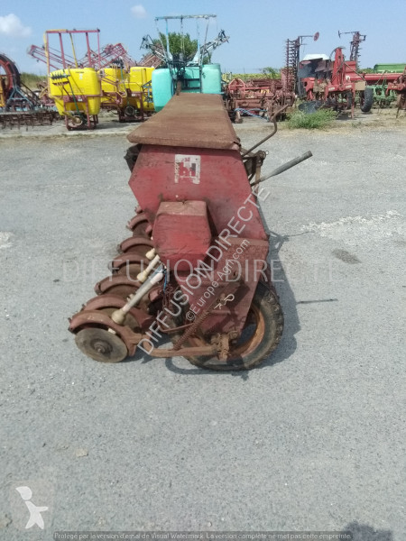 Case IH SEMOIR EN LIGNE 3M seeder